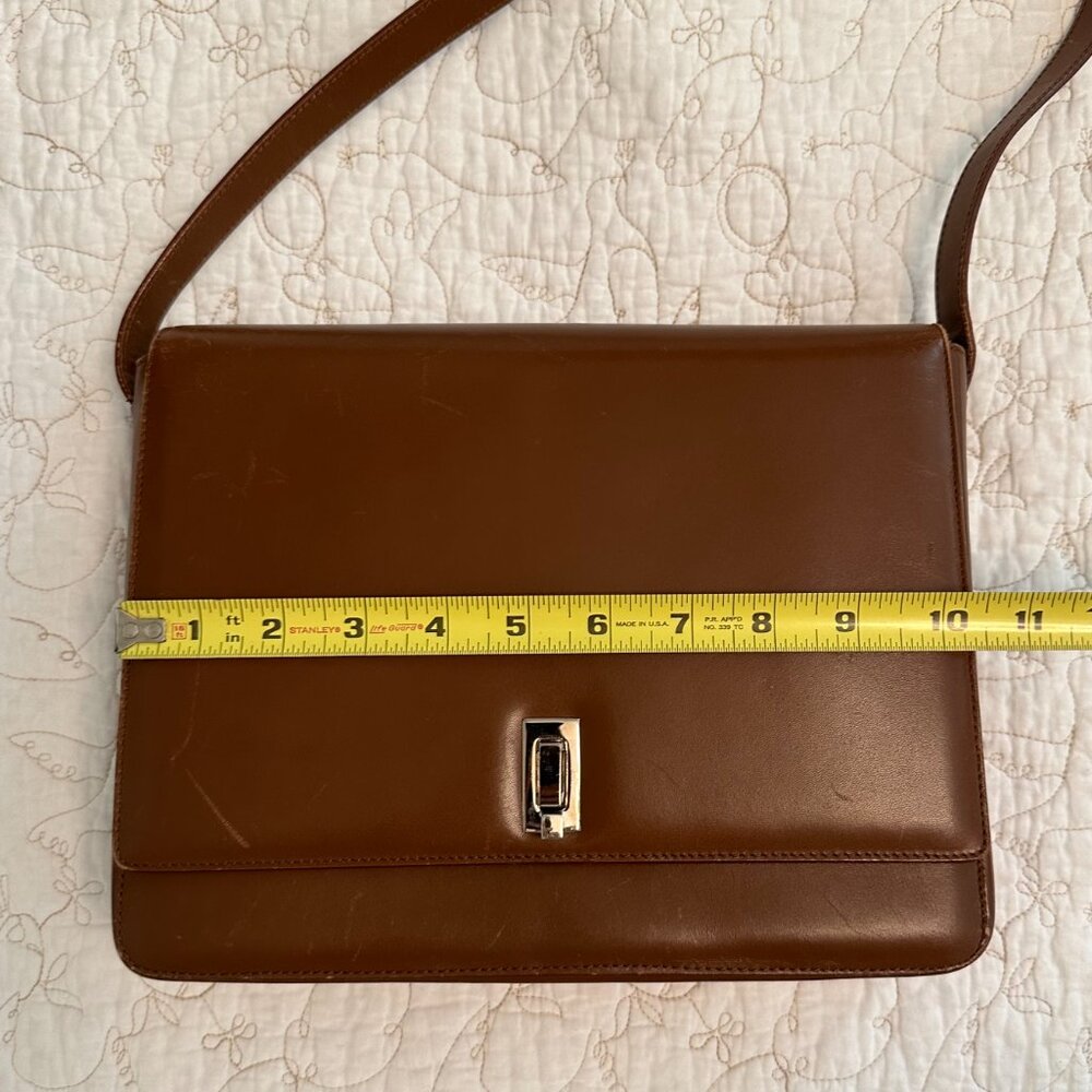 Authentic Vintage Gucci Square Flap Leather Shoulder Bag - Picture 14 of 15